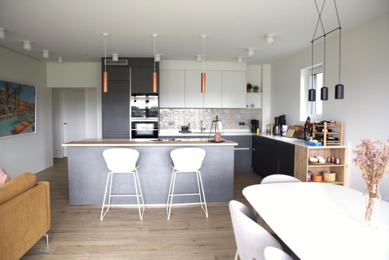 Peaceful Modern 2 Bedroom Penthouse With Nice View Hesperange Bagian luar foto