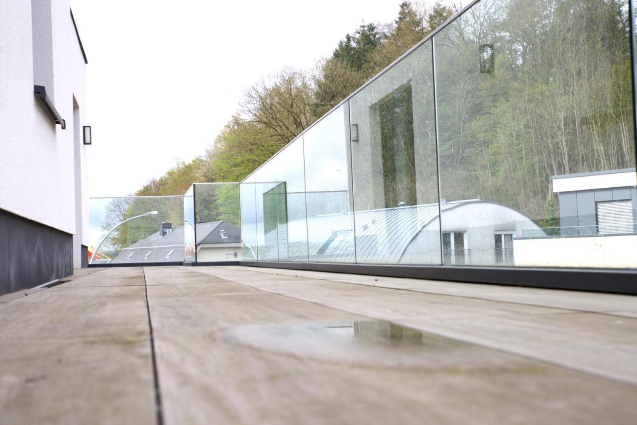 Peaceful Modern 2 Bedroom Penthouse With Nice View Hesperange Bagian luar foto